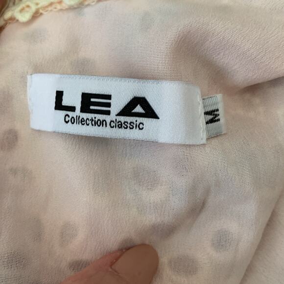 LEA Pink Floral Crochet Eyelet Bell Sleeve Mini Dress - M - Picture 4 of 4